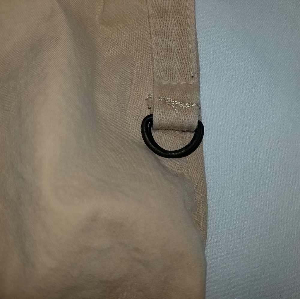 AE vintage adjustable khaki shorts - Picture 3 of 10